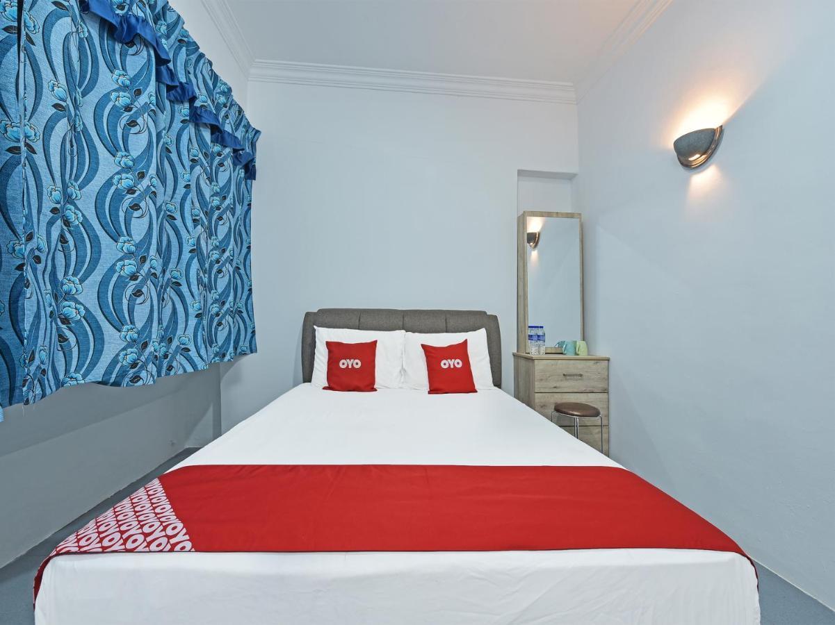 Oyo 90544 M&H Hotel Pengerang Εξωτερικό φωτογραφία