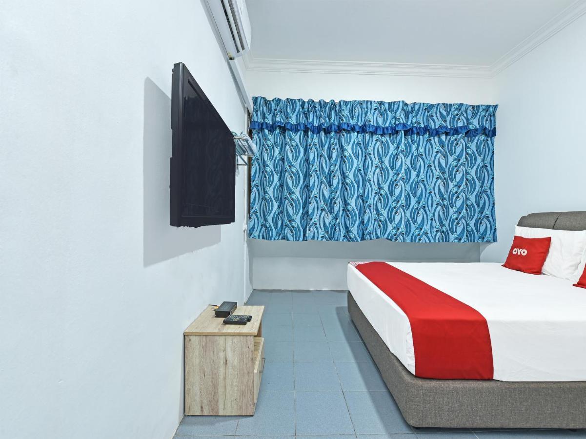 Oyo 90544 M&H Hotel Pengerang Εξωτερικό φωτογραφία